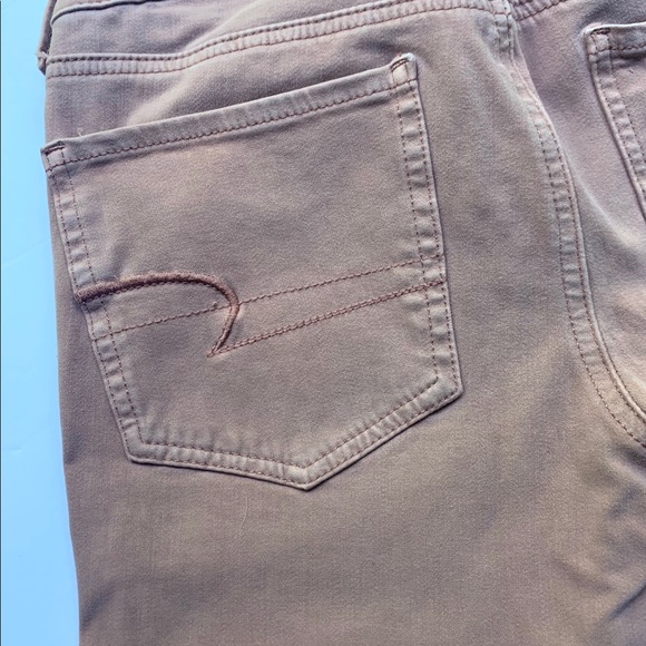 American Eagle 360• Stretch Jegging - Picture 5 of 8
